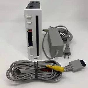 Broken Nintendo Wii Video Game Console Only RVL-001 - Picture 1 of 12