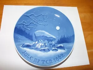 VINTAGE BING & GRONDAHL JULE AFTER 1962 CHRISTMAS 7" PLATE OLDTIDSMINDE - Picture 1 of 3