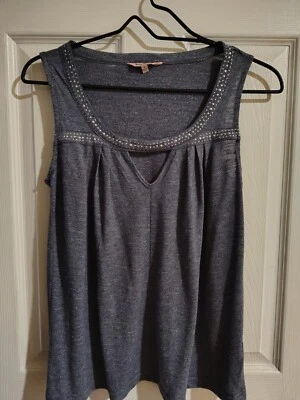 Juicy Couture - Camiseta sin mangas para mujer talla pequeña escote con tachuelas - azul gris suave Foto 1 de 4