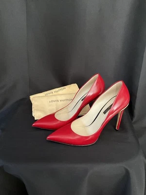 Zapatos de salón 38 Louis Vuitton de piel de becerro esmaltada Foto 1 de 4