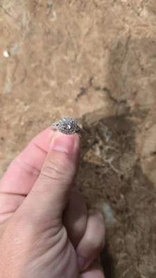 womens wedding ring sets size 7.  - Image 1 of 4