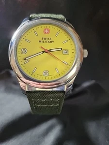 Swiss military watch mens. 39mm Circa 2002 - Picture 1 of 10