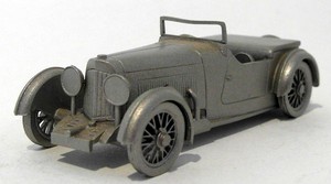 Danbury Mint Pewter Model Car Appx 5cm Long DA42 1934 Aston Martin 11/2 Ltr Mk2