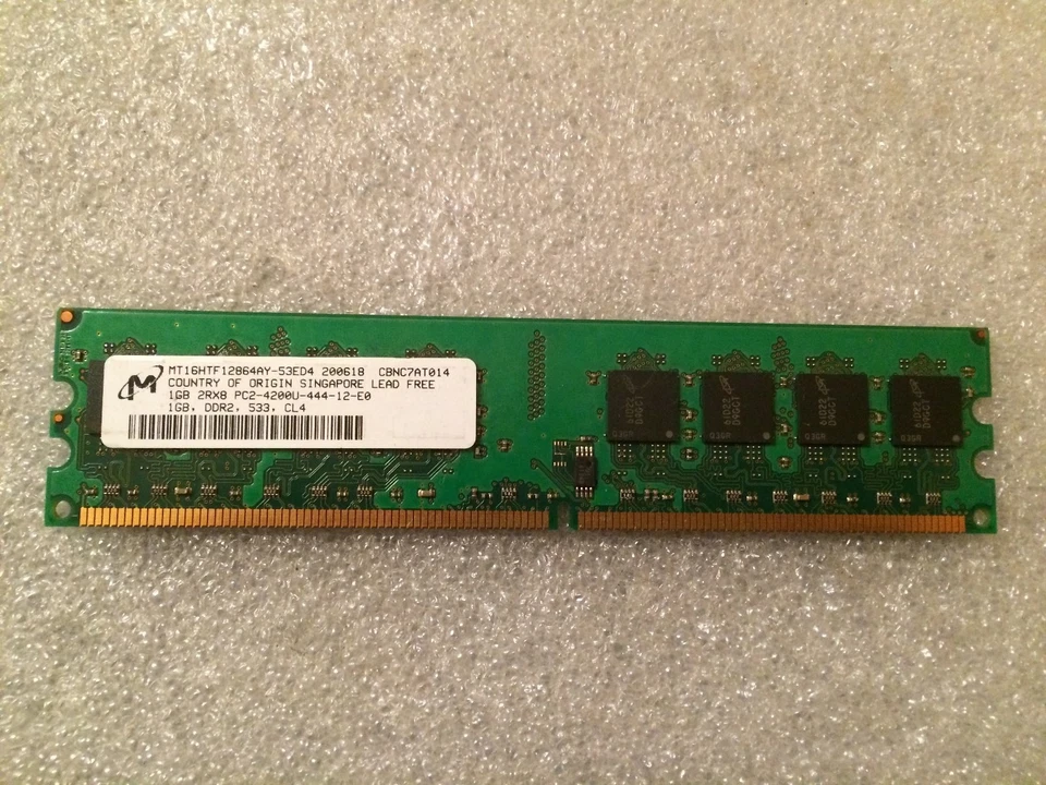 Memoria DDR2 Micron MT16HTF12864AY-53ED4 1GB PC2-4200 533MHz CL4 240 Pin - Immagine 1 di 1