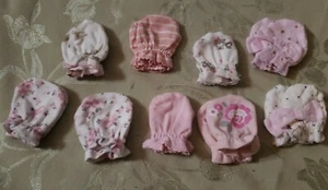 Baby Handschuhe, Kinder Größe 0-3 Monate, Wählen Sie 1 für jeweils 1,99 $ - Bild 1 von 2