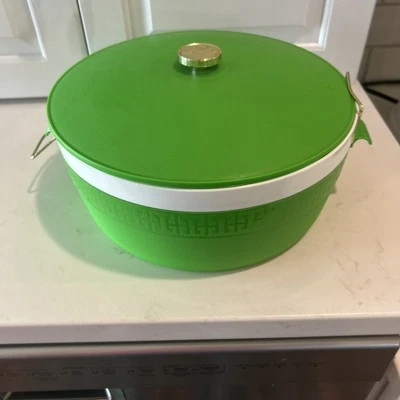 Olympian Vintage Therm -O-Ware Insulated Lime Green Food Storage w/ Locking Lid - Image 1 of 4