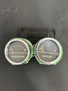 Original 1957 Chevy Temp And Fuel Gauges - Bild 1 von 10