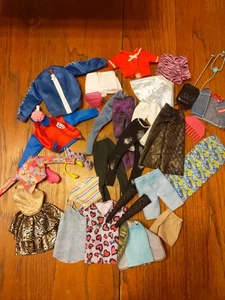 Barbie Kleidung & Schuhe Trödel Schublade Hose, Leggings, 3 Kleider & mehr - Bild 1 von 8