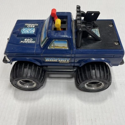 VTG 1983 Playskool Monster Truck 4x4x4 BIGFOOT w/Key perfect working condition - Image 1 of 4
