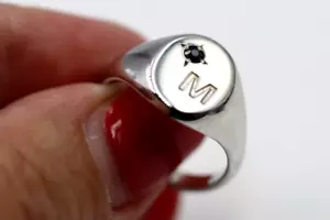 Genuine Large 9ct White Gold Oval Black Aust Sapphire Signet Ring + Engraving - Picture 1 of 2