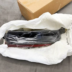 New Left Rear Bumper Fog Light For 2023-2024 Tesla Model 3 1712513-00-D - Bild 1 von 10