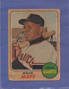 1968 Venezuela Topps Venezuelan Willie Mays #5 Giants MID GRADE DEAD CENTERED