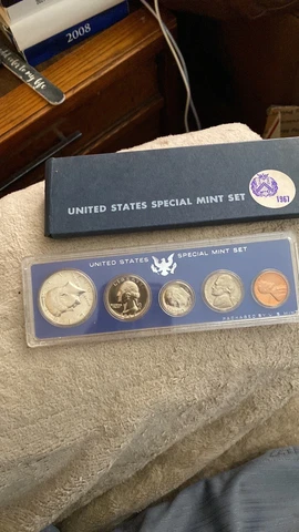 1967  US Special Mint Set -5 Coins Original Box & Container - 40% SILVER (PROOF) Cover