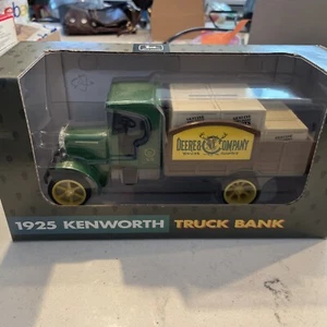 John Deere Company Moline Illinois 1925 Kenworth Ertl 1:30 Die Cast Truck NIB - Picture 1 of 6