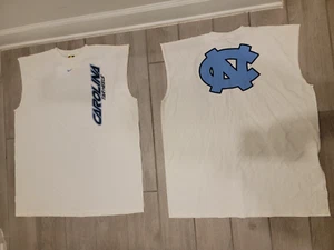 UNC North Carolina Tar Heels Football Size Large, Muscle Tee - Picture 1 of 3