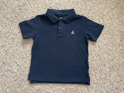 New boys gap size 2 short sleeve button up - Image 1 of 3