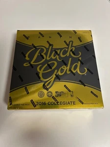 2016 Panini Collegiate Black Gold Basketball Hobby Box - Bild 1 von 2