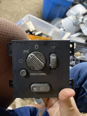 ✨OEM 1997 GMC JIMMY SONOMA CHEVY S10 BLAZER FARO CÚPULA INTERRUPTOR DE ANULACIÓN Foto 1 de 3