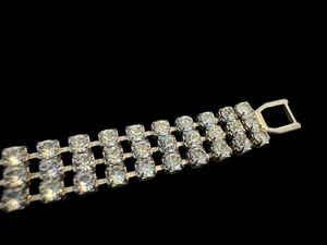 7" Vintage Silver Tone Rhinestone Prong Mount Tennis Bracelet J7 - Picture 1 of 6
