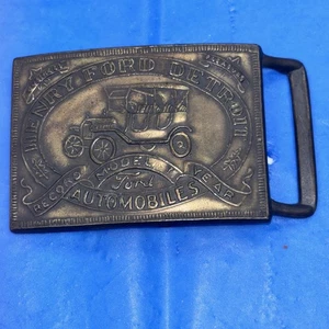Henry Ford Detroit Automobile Modello T Fibbia per cintura in ottone vintage - Foto 1 di 3