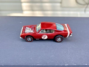 Hot Wheels Redline 1970 King Kuda HK Red/Tan MINT BLINGER!! - Picture 1 of 13