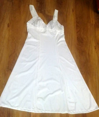 Vestido de noche vintage Olga Body encaje recortado nailon marfil talla 32 Foto 1 de 4