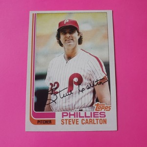 1982 Topps Steve Carlton Philadelphia Phillies #480 - HOF EX-NM 