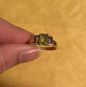 Vintage 10k Yellow Gold Princess Cut Amethyst and Peridot Channel Ring ~ Size 7