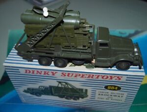 Camion militaire Brockway Dinky Toys référence 884