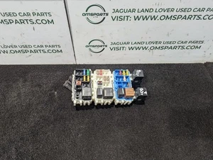 LAND ROVER DISCOVERY SPORT L550 REAR FUSE REPLAY BOX BS7T14K131AA - Picture 1 of 3