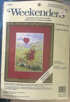 Globos rojos Weekenders contados punto de cruz niña con perro #03566 Foto 1 de 3