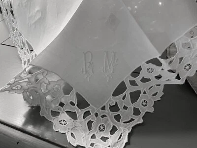 ancien Mouchoir De Mariage En Fil De Lin Richelieu Monogramme R M - Photo 1/4