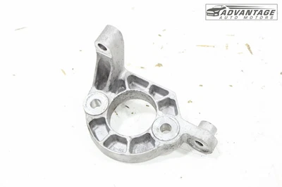 2020-2022 GMC ACADIA 3.6L AWD TRANSFER CASE MOUNT BRACKET SUPPORT OEM - Image 1 of 4