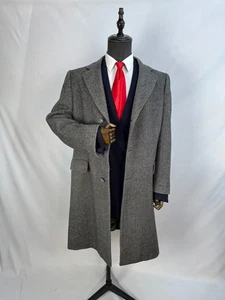 Vintage Men Crombie Saxony pure virgin wool Classic Herringbone OverCoat 40R 42R - Picture 1 of 23
