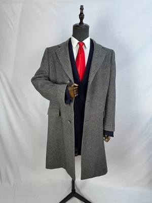 Vintage Men Crombie Saxony pure virgin wool Classic Herringbone OverCoat 40R 42R - Image 1 of 4