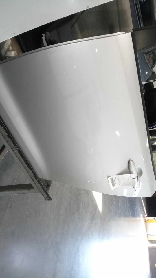 Conjunto de puerta trasera izquierda usado lado trasero se adapta a: Toyota Corolla 2020 sedán trasero izquierdo Foto 1 de 4