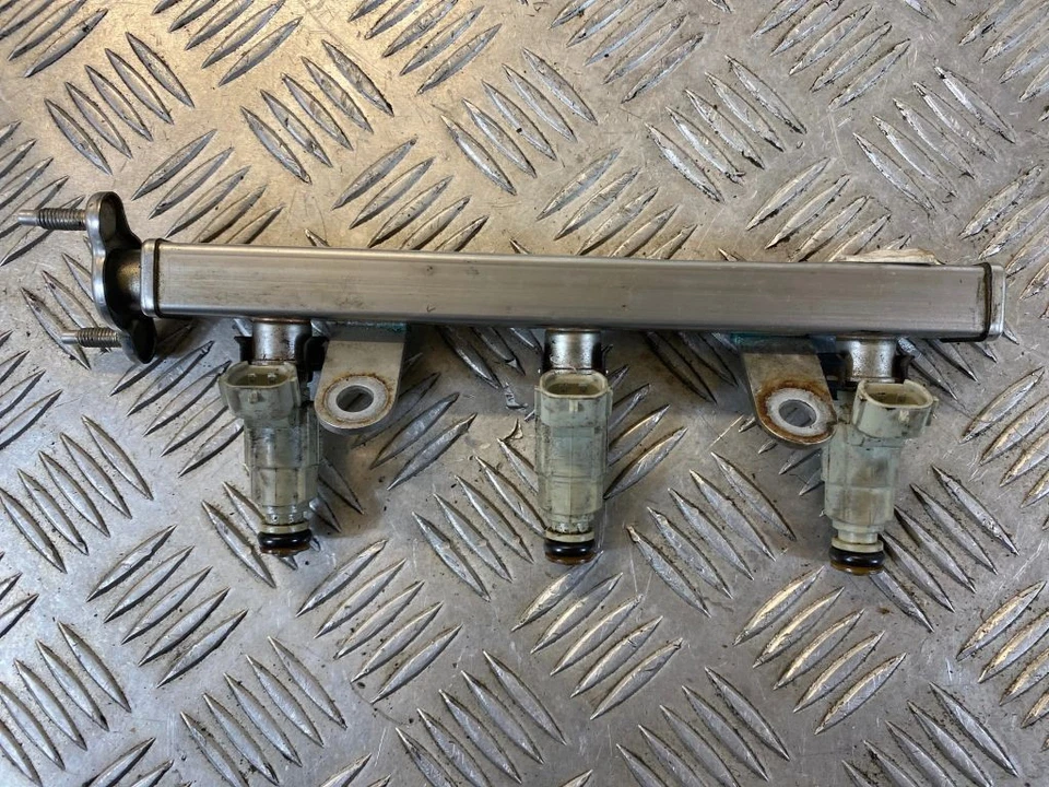 Hyundai i10 2017 Kraftstoffverteiler Einspritzleiste Verteilerrohr 3535004000 - Imagen 1 de 4