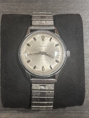 1970 Bulova / Caravelle Men's Swiss 17Jwl Automatic Calendar Watch - Image 1 of 4