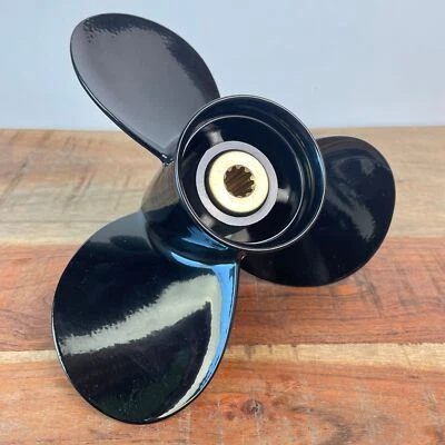 Suzuki Boot Propeller Aluminium 8-20 PS Außenborder 9-1/4 x 11" 10 Zähne 3 Blatt - Bild 1 von 4