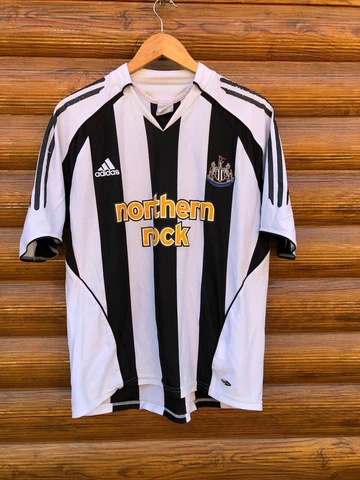 NEWCASTLE UNITED HOME FOOTBALL SHIRT SOCCER JERSEY ADIDAS Cover