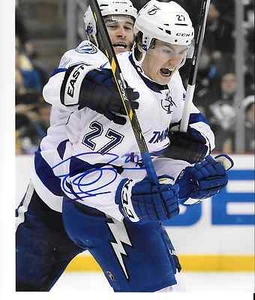 ROOKIE JONATHAN DROUIN SIGNED TAMPA BAY LIGHTNING 8X10 GOAL PHOTO - Picture 1 of 1