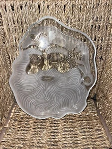 Celebrations Crystal Clear 8" Santa Plate Frosted Crystal  - Picture 1 of 3