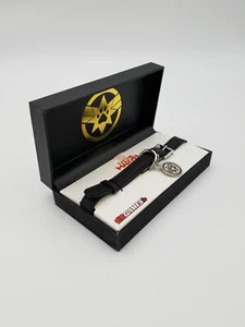 Comics Captain Marvel Goose Choker Necklace Pendant New NOS Box EB Games - Picture 1 of 6