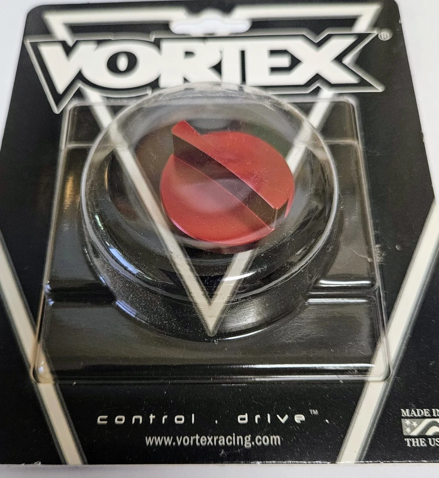 Red Yamaha Most Model's R1 R6 R6S FZ1 YZF600R Vortex Oil Filler Cap with O-ring - Image 1 of 1