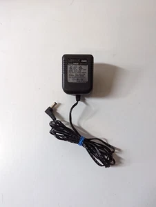 Fuente de alimentación de aire acondicionado Linksys modelo D12-50-A 12 VDC 500 mA - Imagen 1 de 3