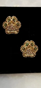 HEIDI DAUS "Pretty Paw Print" (Gold Aurum-Colorway) Omega-Pierced Earrings - Picture 1 of 12