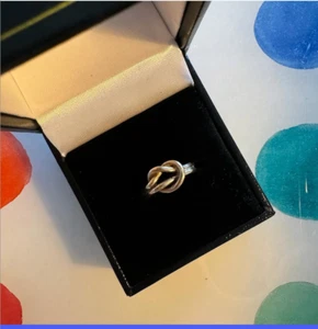 AMAZING 9ct Gold VINTAGE RING! Lovers Knot size 5.25 - Picture 1 of 2