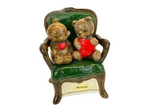 VTG Otagiri Music Box Teddy Bears "Love Makes the World Go Round" Gibson Inc. - Imagen 1 de 10