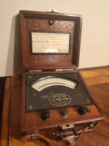 Antique Weston Voltmeter Volt Tester Model 322 - Picture 1 of 5