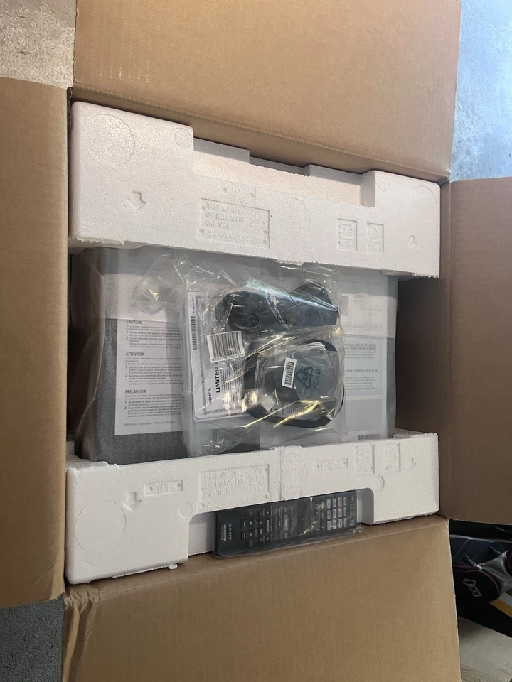 Brand New Sony STR-ZA2000ES 7.2- Channel 4k AV Receiver - Image 1 of 4